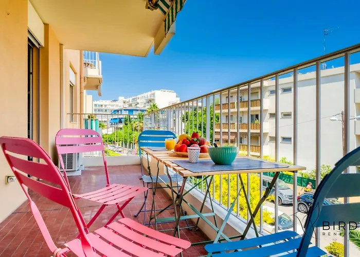 شقة 1br W Terrace & Parking نيس