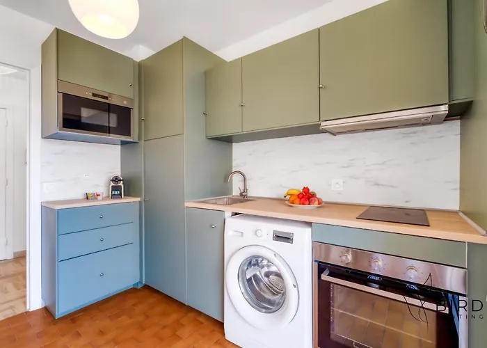 1br W Terrace & Parking شقة